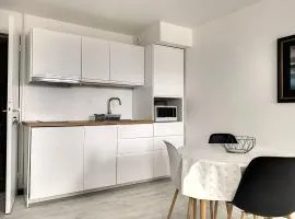 106 - Appartement rénové Sables d'Or Les Pins