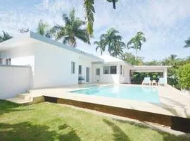 Villa avec piscine en résidence