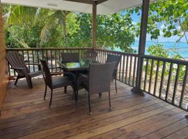 Parea Lodge Huahine Bungalow 1#MAHANA，位于Parea的酒店