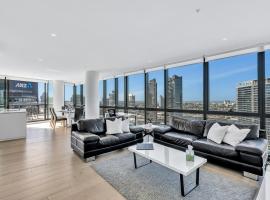 Melbourne Lifestyle Apartments – Best Views on Collins，位于墨尔本ArtVo附近的酒店