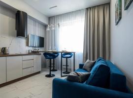 Warm cozy apartment with fast wi-fi，位于第比利斯的酒店