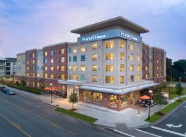 Hyatt House Charleston/Mount Pleasant，位于查尔斯顿Mount Pleasant Square Shopping Center附近的酒店