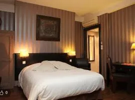 Auberge du Forgeron，位于塞克兰里尔机场 - LIL附近的酒店