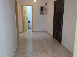 Private Room for rent in Mishrifa Aziziya，位于吉达的酒店