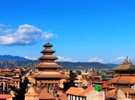 HOTEL RUPAKOT AND ROOFTOP RESTAURANT，位于巴克塔普尔的旅馆