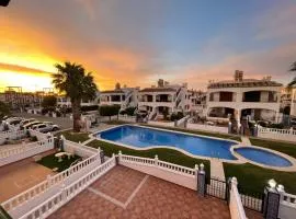 Casa de sueños with private roof terrace and jacuzzi