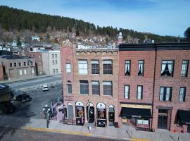 Historic Iron Horse Inn - Deadwood，位于戴德伍德的酒店