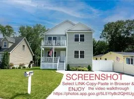 Beach House Cape May just 1 block from the Bay & a Short 5 minutes walk, Sleeps 19