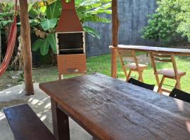 Chapéu de Sol - Área Gourmet, TV, Internet, Roupas de Cama e Banho, Jardim, Horta e Pomar，位于伊利亚孔普里达的酒店