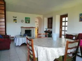 Maison de village calme et agréable