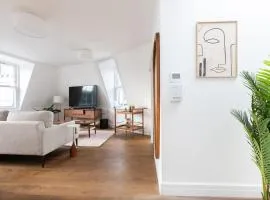 Luxury 2 Bedroom Duplex Holborn London