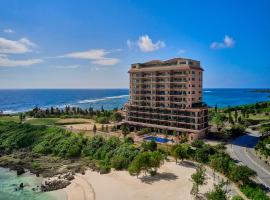 Hotel Shigira Mirage Beach Front，位于宫古岛的酒店