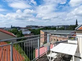Urban Rooftop Apartment - Berlin MITTE - A C