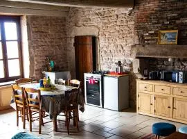 Grand logement (+ jardin surélevé)
