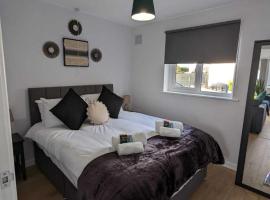 OPP Sidmouth - Cosy Coastal Chalet great views! BIG SAVINGS booking 7 days or more! - Dogs by Request Only，位于锡德茅斯的公寓