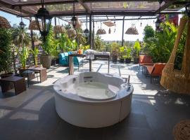 ORIGIN BOUTIQUE HOTEL，位于Goa的酒店