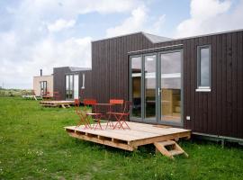 Tiny House Nature 7 Innenlage - Green Tiny Village Harlesiel，位于卡罗利嫩西尔的小屋