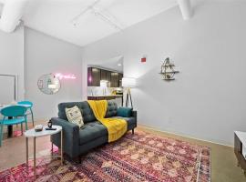 CozySuites Historic 1BR, Downtown Pittsburgh，位于匹兹堡的度假短租房