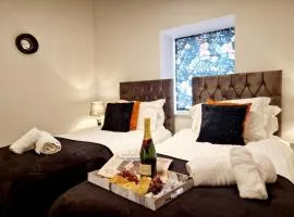 The Hamilton luxury holiday let's- Holly Barn