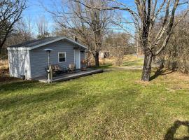 Country Cottage with beautiful views，位于索格蒂斯的酒店