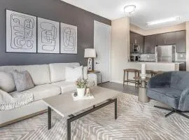 Landing Modern Apartment with Amazing Amenities (ID6606X53)