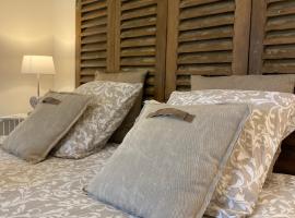 Séverine chambres d’hôtes，位于Floing的酒店