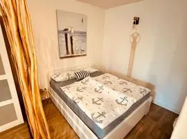 Emily's Deichbude in einer historischen Villa in Dornumersiel