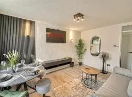 Stylish 1BR Apartment - Parking - Netflix