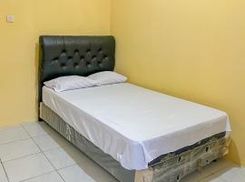 Penginapan Diar near Pantai Santolo Mitra RedDoorz，位于Cilauteureun的酒店