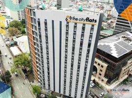 The City Flats Amorsolo，位于马尼拉的酒店