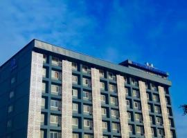 SM Tower Hotel and Convention Berau，位于Tanjungredep的酒店