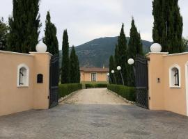 Villa Arianna，位于Cori的住宿加早餐旅馆