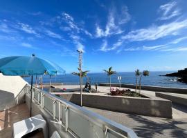 Departamento frente al mar en Caletillas Tenerife，位于圣克鲁斯-德特内里费的酒店