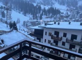 Casa Adriana Foppolo 3 camere da letto，位于福波洛的酒店