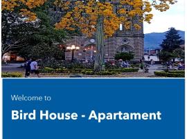 Bird House - Apartament，位于贾丁的酒店