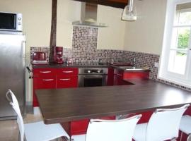 Gîte avec jardin tout confort à Luglon, proche Ecomusée de Marqueze, Landes，位于Luglon的酒店