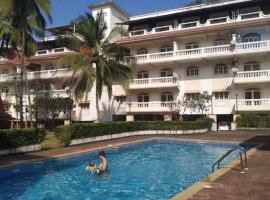 1BHK apt-2 with AC,wifi & pool,5min walk to beach，位于科尔瓦的酒店