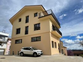Apartamentos Montejurra，位于阿耶圭的酒店