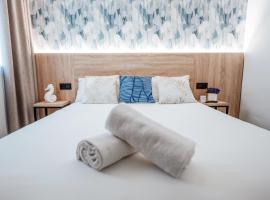 Sweet Lloret Suites，位于罗列特海岸的酒店