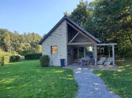 Gîte n° 20, en pleine nature, frontalier，位于Signy-le-Petit的酒店