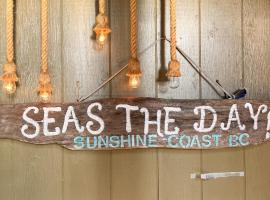 SEAS THE DAY Hottub Pets LOCATION beaches dining 10 star，位于吉布森斯的乡村别墅