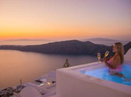 Esmi Suites Santorini，位于易莫洛林的度假屋