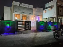 Thirunallar Ganesha's HomeStay