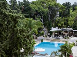 Rodos Park - Small Luxury Hotels of the World，位于罗德镇的酒店