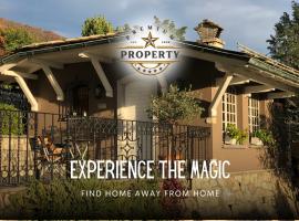 Magic CHALET near COMO lake, private parking, total privacy I Villa dei Leoni，位于Morbio Inferiore的酒店