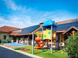 格勒尼巴拉兹斯扎罗公寓