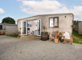 Chalet Wheal Jewel Hot Tub Lodge by Interhome