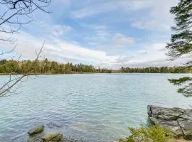 Lamoine Cabin with Deck about 16 Mi to Acadia Natl Park