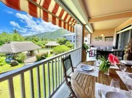 Kahaia beach home with pool amazing seafront black sand beach and reef