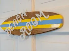 Cardinal Inn Beach Room